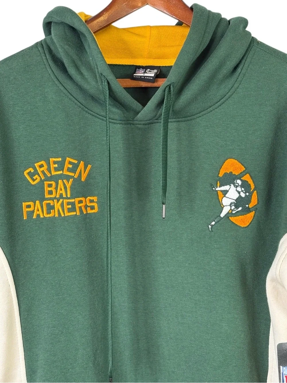 NWT Ultra Game NFL Green Bay Packers Rewind Colorblock Fleece Hoodie Size S - Picture 2 of 10